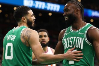 Kristaps Porzingis Overcomes Injury to Lead Celtics to Victory Against Magic!