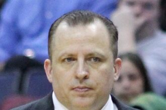 Tom Thibodeau Delivers Powerful Message Ahead of Pivotal Pistons-Knicks Game 5!