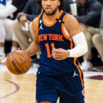 Jalen Brunson’s Buzzer-Beater Sends Knicks Fans and Celebrities into a Wild Celebration!