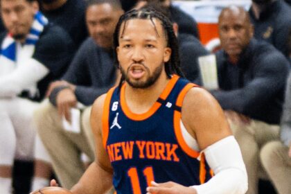 Jalen Brunson’s Buzzer-Beater Sends Knicks Fans and Celebrities into a Wild Celebration!