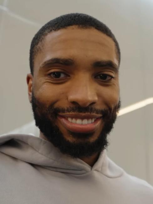 How Mikal Bridges’ Game-Changing Steals Are Shaping the Knicks-Celtics Playoff Showdown