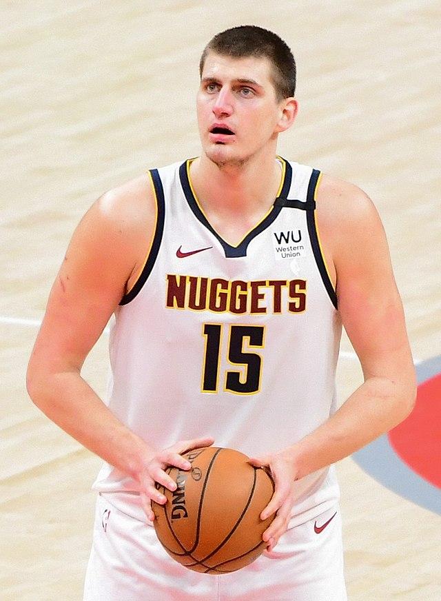 Nuggets’ Nikola Jokic Shatters NBA Playoff Records in Thrilling Game 1 Against Thunder!