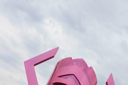 Marvel’s Galactus Looks Like He Coaches the Los Angeles Clippers—and the Internet Can’t Unsee It