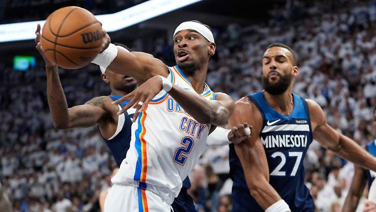 Insider Reveals the Los Angeles Lakers’ Surprising Stance on an Austin Reaves Trade
