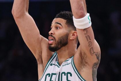 How Torrey Craig Could Step Up Amid Jayson Tatum’s Injury