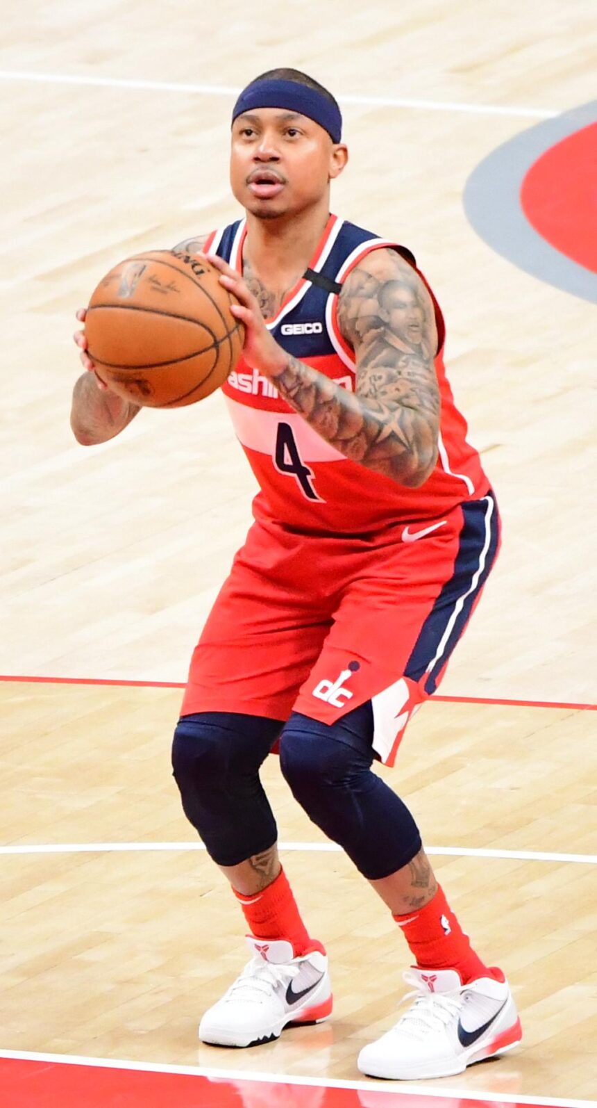 Isaiah Thomas Dreams of a Triumphant Sacramento Homecoming: “I Can Always Double Back and Finish My Career There