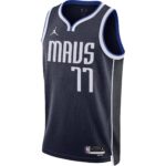 Do the Dallas Mavericks Have a Clear Vision, or Are They Just Flying by the Seat of Their Pants?