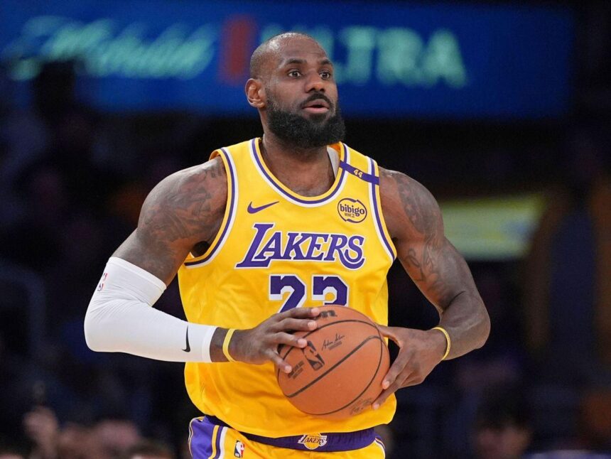 Lakers Lose Top Free Agent Target as Clippers Land  Million Deal