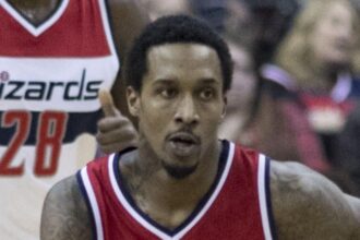 Brandon Jennings Reacts to Milwaukee Bucks’ Exciting New Signing