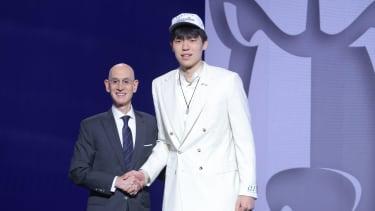 Why Blazers’ Yang Hansen, the ‘Chinese Jokić,’ Is Emerging as the 2025 NBA Draft’s Hidden Gem