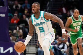 Breaking: Former Celtics and Grizzlies Guard Poised to Join Lakers in Blockbuster Move