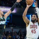 Why Kenny Atkinson Can’t Stop Rewatching the Cavs-Pacers Showdown