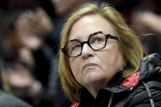 4 Surprising Facts You Didn’t Know About the Blazers’ New Owner