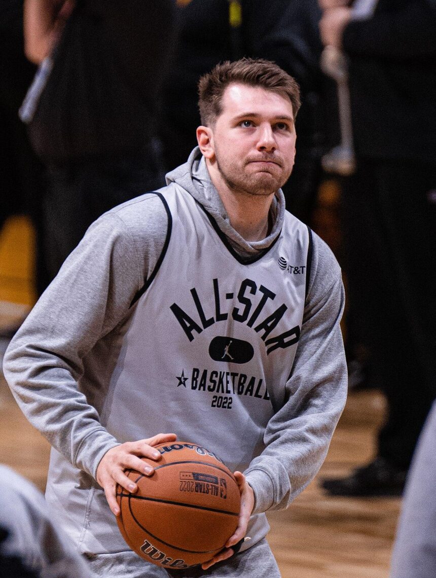 Analyst Reflects on Suns Missing Out on Lakers’ Luka Doncic Draft Pick