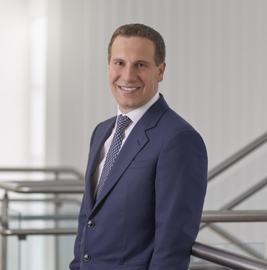 Phoenix Suns Owner Mat Ishbia Faces Lawsuit from Minority Investors Alleging Mismanagement