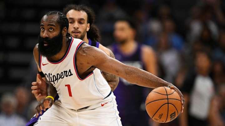 Suns’ Perfect Trade Target to Pair with Devin Booker Is Available Now