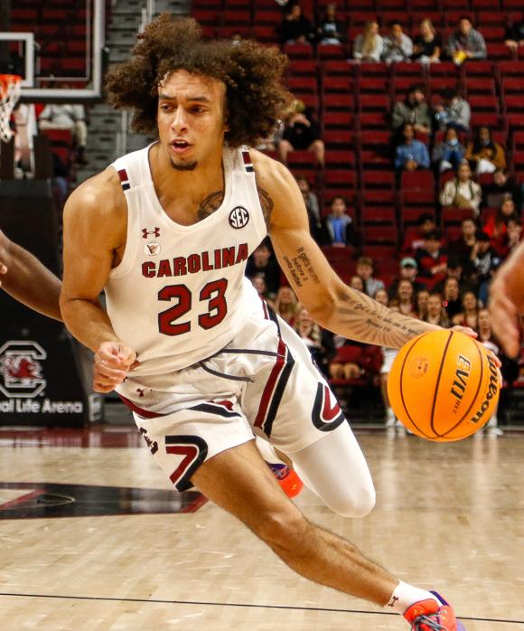 Kings Send a Clear Message This Offseason: Devin Carter Is a Royal Pain