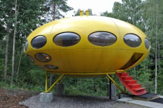From UFO House to Luxe Dream Home: Ayton’s Paradise Valley Property Hits the Market at .2M