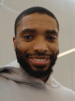 Mikal Bridges Reacts to Tom Thibodeau Sharing Knicks Secrets During Celtics Visit