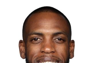 Khris Middleton Returns to Milwaukee for First Time Since Trade to Wizards