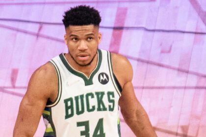 Giannis Aims to Stay in NBA Through 36-38 – Plans to Finish His Career Back Home in Greece