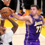 Lakers vs. Hawks: Top Odds, Betting Tips & Trending Picks for Nov. 8