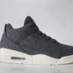 Michael Jordan’s Rookie Shoes Fetch Nearly 0K While Kobe Memorabilia Steals the Show at Auction