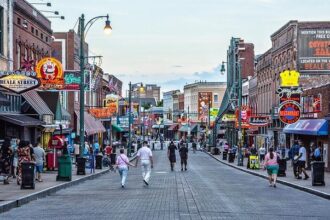 Memphis Battles Los Angeles with Grit to Break Home Losing Streak