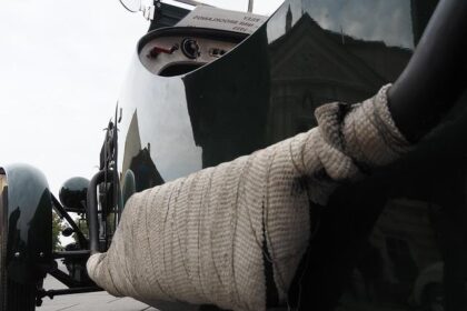 Will Riley and the Wizards Clash with the Nets on April 5