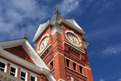 Auburn Rookie Dominates Pelicans, Leads Team to Victory Over Kings