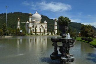 Heat Star Jaime Jaquez Cheers on Sister Gabriela as UCLA Fights for National Title