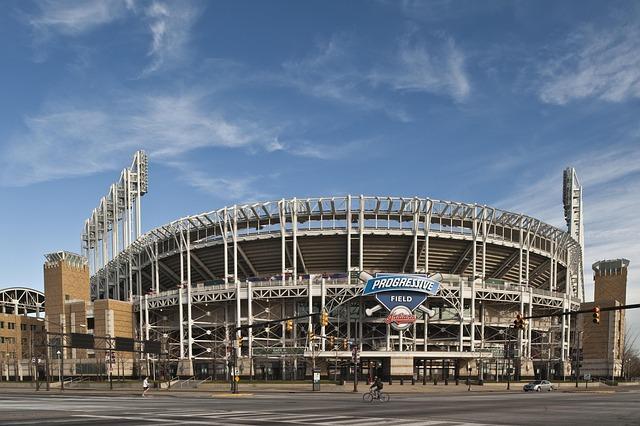 Experience the Ultimate Cleveland Sports Show Like Never Before